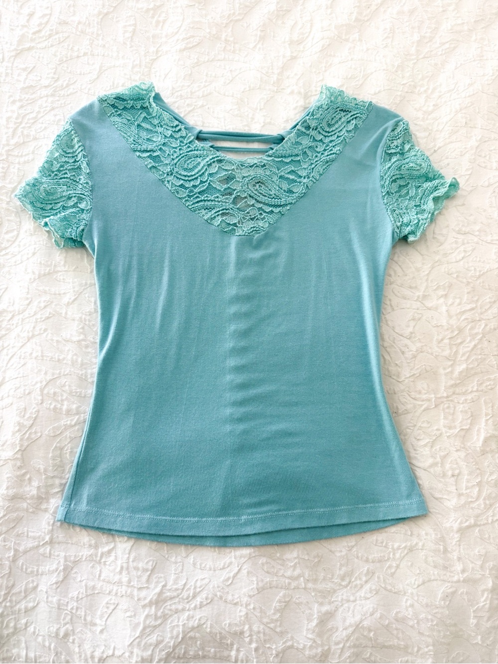Kaua’i Clothing Co Aqua Lace Back T-Shirt XS